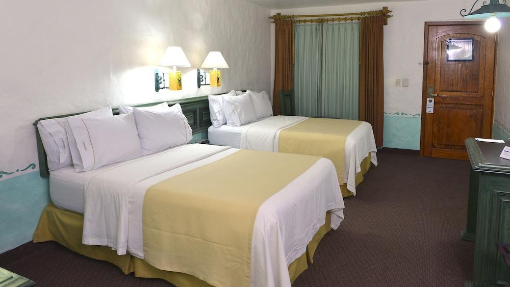 Holiday Inn Express Morelia, An Ihg Hotel Zewnętrze zdjęcie